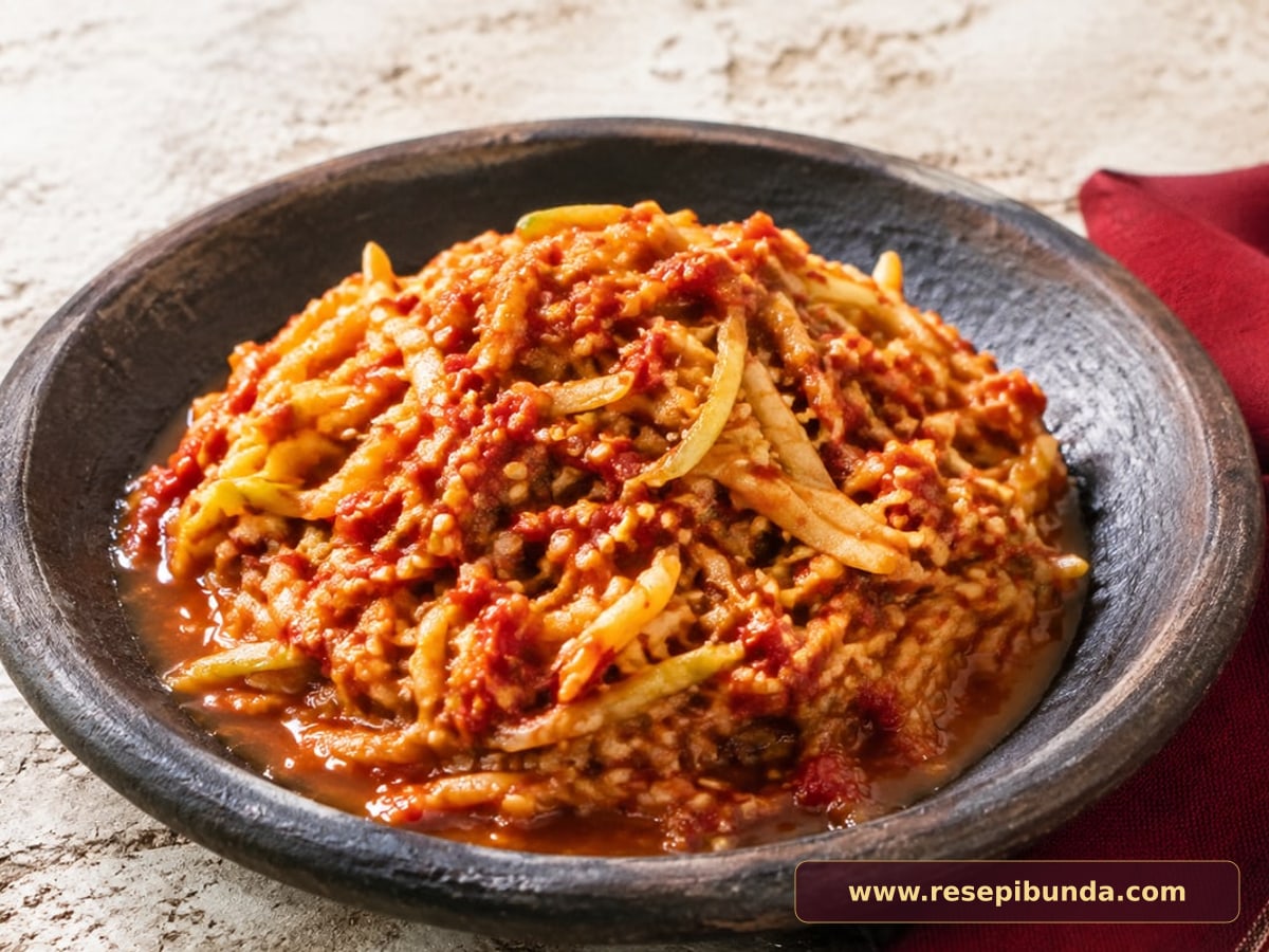 Hidangan Sambal Pencit Terasi
